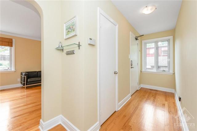 559 Highcroft Avenue, House other with 0 bedrooms, 0 bathrooms and 3 parking in Ottawa ON | Image 15