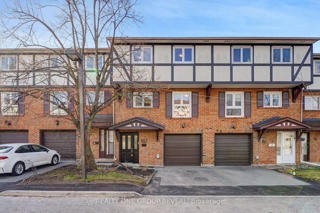 39 - 331 Trudelle St, Townhouse with 4 bedrooms, 2 bathrooms and 2 parking in Toronto ON | Image 1