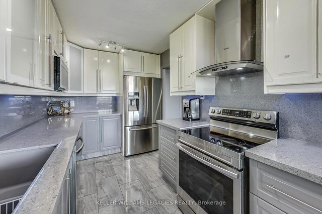 804 - 40 Panorama Crt, Condo with 3 bedrooms, 2 bathrooms and 1 parking in Toronto ON | Image 6