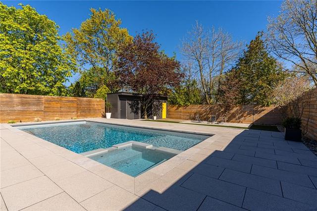 2392 Yolanda Drive, House detached with 5 bedrooms, 3 bathrooms and 4 parking in Oakville ON | Image 7