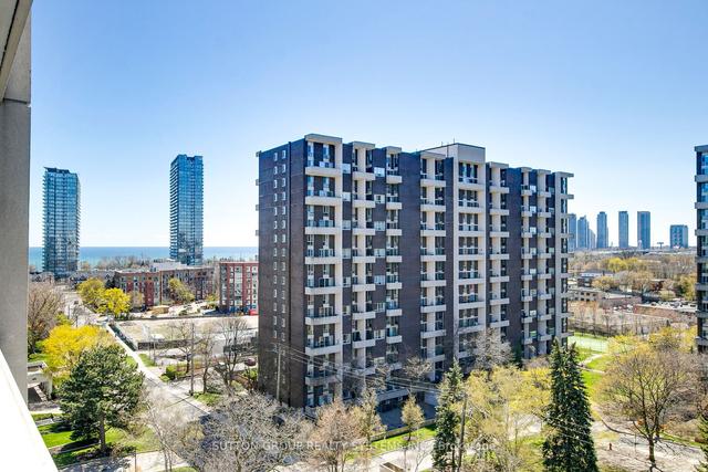 1101 - 65 Southport St, Condo with 2 bedrooms, 2 bathrooms and 1 parking in Toronto ON | Image 24