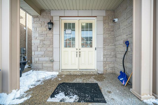 100 Veterans Dr, House detached with 4 bedrooms, 4 bathrooms and 5 parking in Brampton ON | Image 36