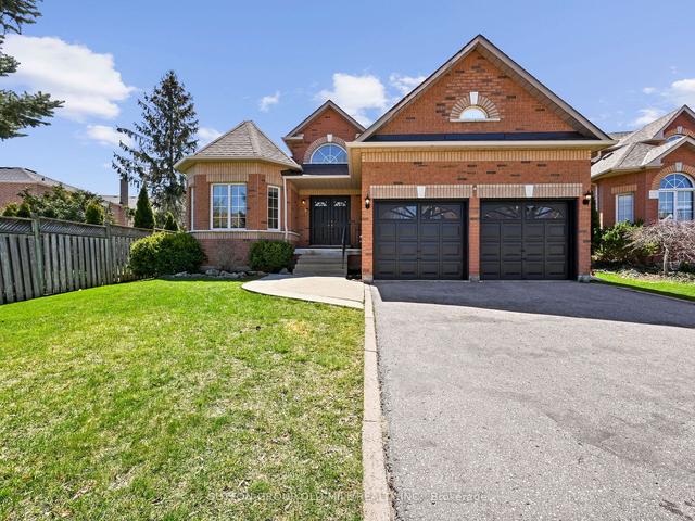 5 Hamilton Cres, House detached with 3 bedrooms, 3 bathrooms and 6 parking in Halton Hills ON | Image 1