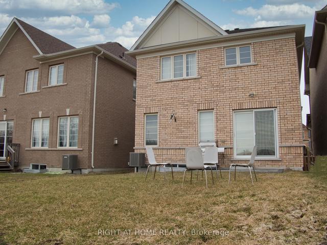 201 South Ocean Dr, House detached with 4 bedrooms, 4 bathrooms and 3 parking in Oshawa ON | Image 20