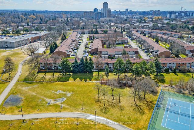 84 - 215 Mississauga Valley Blvd, Townhouse with 3 bedrooms, 3 bathrooms and 2 parking in Mississauga ON | Image 35
