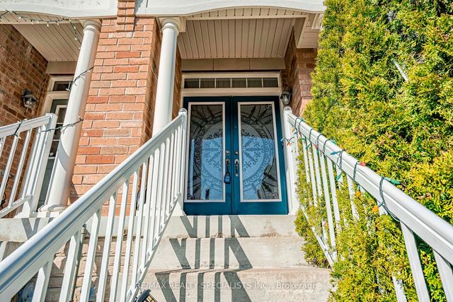 67 Lorenzo Circ, House attached with 3 bedrooms, 4 bathrooms and 2 parking in Brampton ON | Image 23