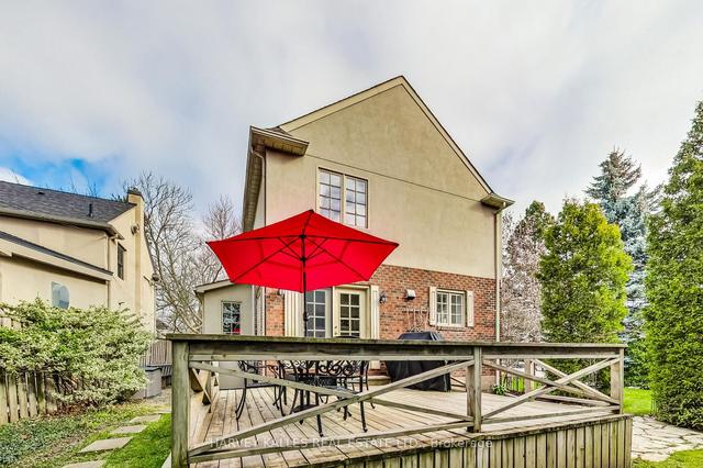 218 Yonge Blvd, House detached with 3 bedrooms, 4 bathrooms and 4 parking in Toronto ON | Image 27