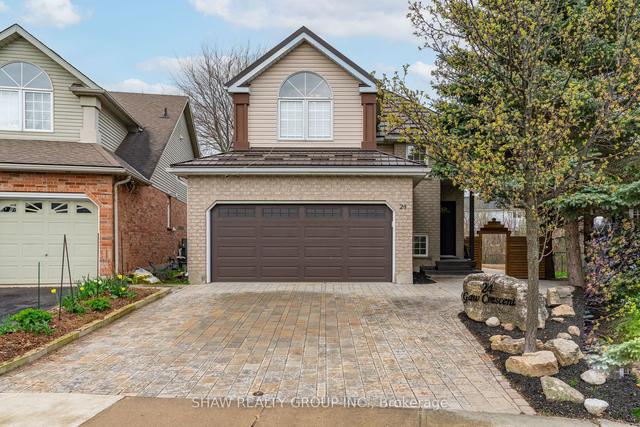 24 Gaw Cres, House detached with 3 bedrooms, 3 bathrooms and 6 parking in Guelph ON | Image 1