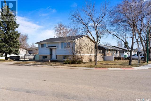 441 Cavendish Street, House detached with 3 bedrooms, 2 bathrooms and null parking in Regina SK | Image 25