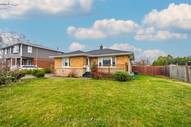 126 Haig St, House detached with 3 bedrooms, 2 bathrooms and 4 parking in St. Catharines ON | Image 12