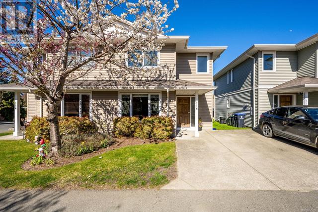 116 - 1500 Cumberland Rd, House attached with 3 bedrooms, 2 bathrooms and 13 parking in Courtenay BC | Image 1
