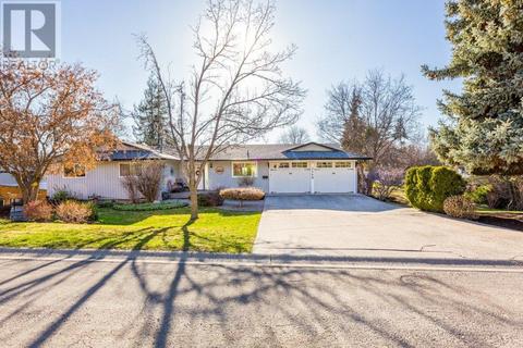 3260 O'Reilly Court, Kelowna, BC, V1W2V6 | Card Image