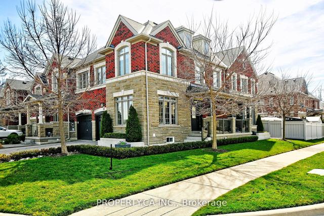 55 Sibella Way, House attached with 3 bedrooms, 4 bathrooms and 3 parking in Vaughan ON | Image 1