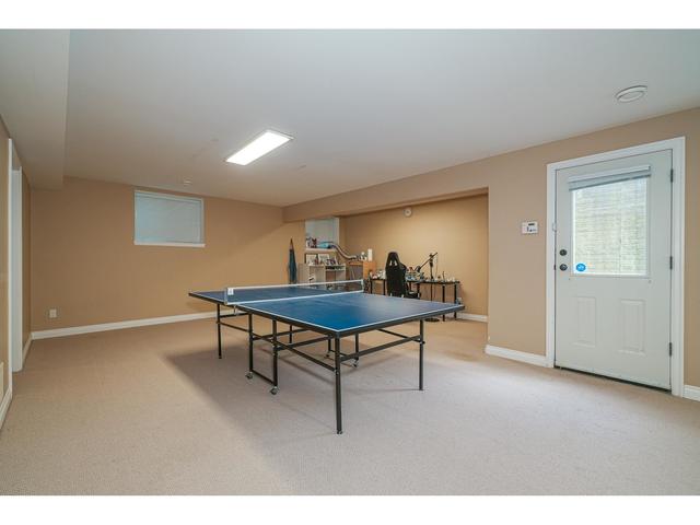 8336 209a Street, House detached with 4 bedrooms, 3 bathrooms and 4 parking in Langley BC | Image 35
