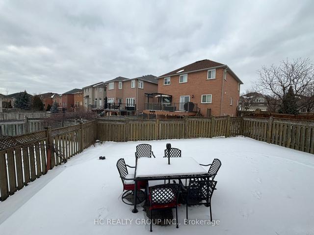 176 Alpine Cres, House detached with 4 bedrooms, 6 bathrooms and 6 parking in Richmond Hill ON | Image 2