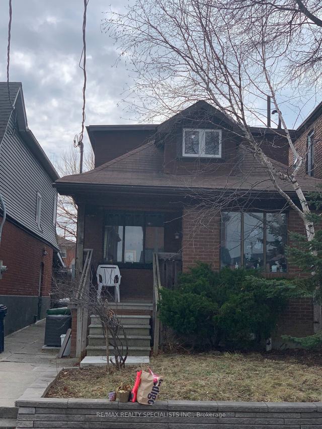 29 Goodwood Ave, House detached with 3 bedrooms, 2 bathrooms and 2 parking in Toronto ON | Image 25