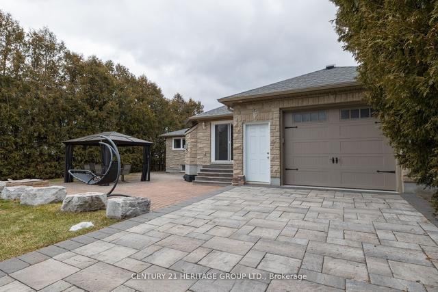 35 Railway St, House detached with 3 bedrooms, 2 bathrooms and 14 parking in Vaughan ON | Image 39