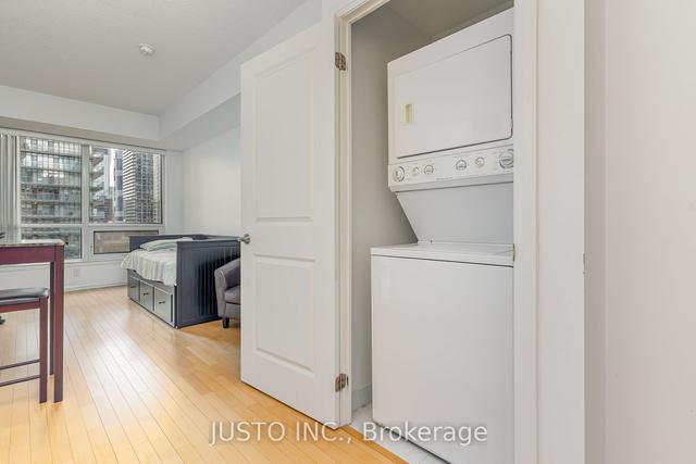 1203 - 35 Hayden St, Condo with 0 bedrooms, 1 bathrooms and 0 parking in Toronto ON | Image 9