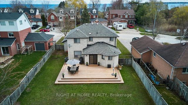 2266 Taylorwoods Blvd, House detached with 3 bedrooms, 4 bathrooms and 6 parking in Innisfil ON | Image 25
