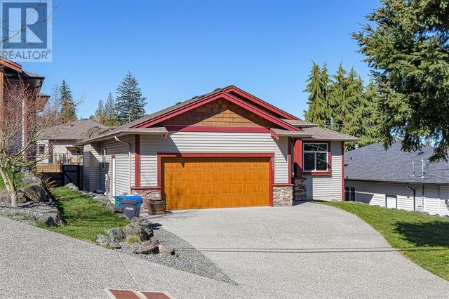 221 Calder Rd, House detached with 5 bedrooms, 3 bathrooms and 4 parking in Nanaimo BC | Image 2