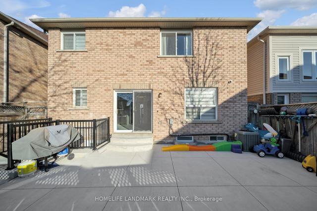 54 Earlsbridge Blvd, House detached with 4 bedrooms, 5 bathrooms and 6 parking in Brampton ON | Image 27