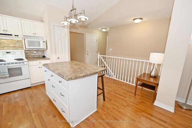 24 - 20 Windemere Pl, Townhouse with 2 bedrooms, 2 bathrooms and 2 parking in St. Thomas ON | Image 2