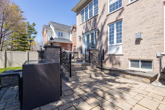 6940 Rayah Crt, House detached with 4 bedrooms, 4 bathrooms and 4 parking in Mississauga ON | Image 31