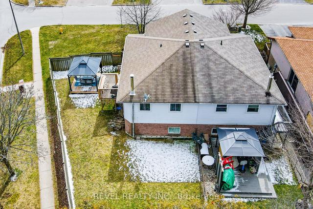 4 Kingsview Crt, House semidetached with 2 bedrooms, 2 bathrooms and 2 parking in Clarington ON | Image 24