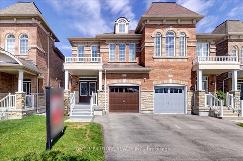 57 Turnhouse Cres, House semidetached with 3 bedrooms, 4 bathrooms and 3 parking in Markham ON | Card Image