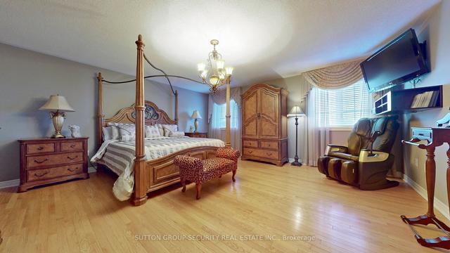 40 Meadow Ridge Crt, House detached with 4 bedrooms, 6 bathrooms and 8 parking in Vaughan ON | Image 6