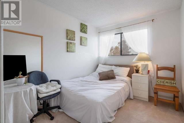 204 - 8140 Colonial Drive, House attached with 3 bedrooms, 2 bathrooms and 1 parking in Richmond BC | Image 17