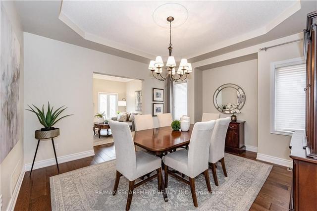 2389 Valley Heights Cres, House detached with 4 bedrooms, 3 bathrooms and 5 parking in Oakville ON | Image 7