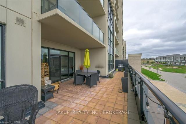 209 - 260 Villagewalk Blvd, Condo with 2 bedrooms, 2 bathrooms and 2 parking in London ON | Image 17