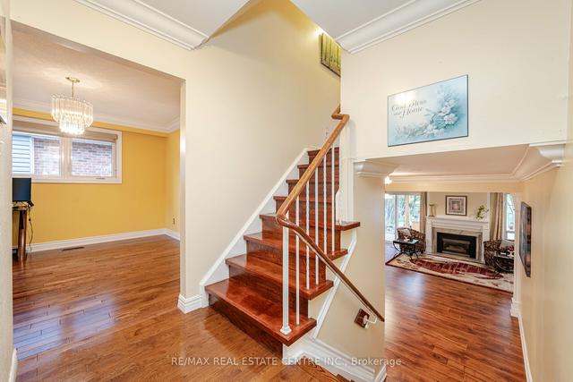 42 Goldcrest Rd, House detached with 4 bedrooms, 4 bathrooms and 6 parking in Brampton ON | Image 16