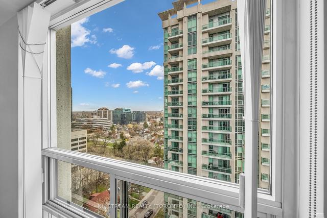 1911 - 35 Bales Ave, Condo with 2 bedrooms, 2 bathrooms and 1 parking in Toronto ON | Image 14