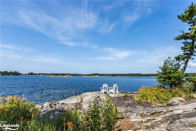 3584 Island 3420, House detached with 3 bedrooms, 1 bathrooms and null parking in Georgian Bay ON | Image 35