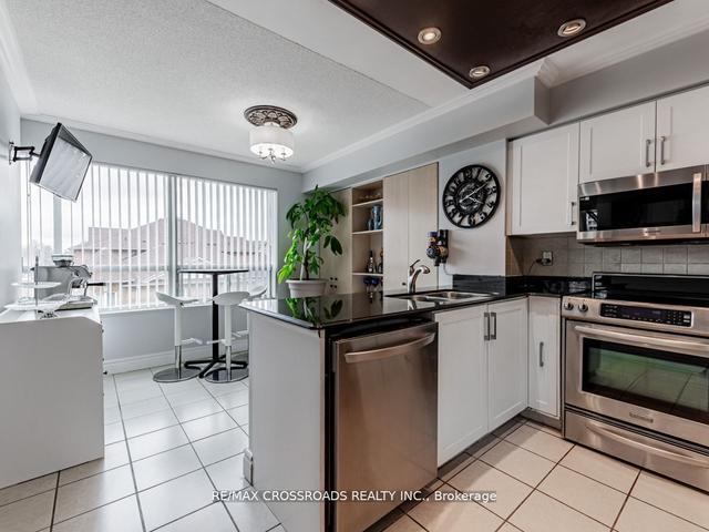 302 - 5 Emerald Lane, Condo with 2 bedrooms, 2 bathrooms and 2 parking in Vaughan ON | Image 14