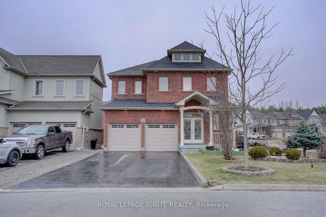 335 Boswell Dr, House detached with 4 bedrooms, 5 bathrooms and 6 parking in Clarington ON | Image 1