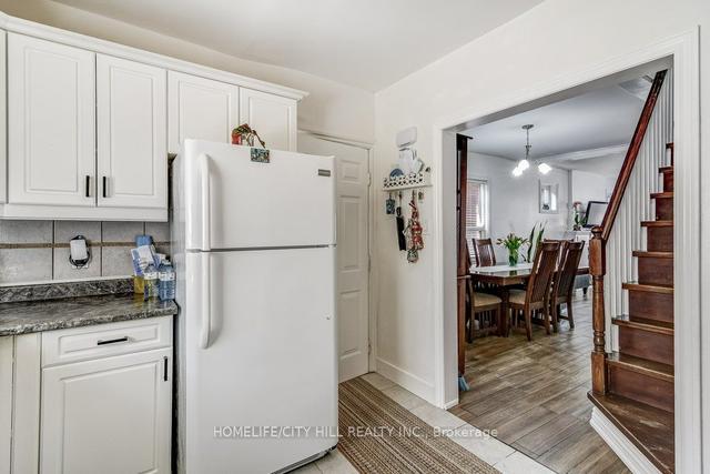 1 Bansley Ave, House detached with 3 bedrooms, 2 bathrooms and 2 parking in Toronto ON | Image 11