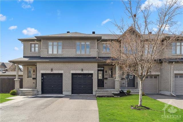 109 Hawkeswood Drive, Townhouse with 3 bedrooms, 3 bathrooms and 3 parking in Ottawa ON | Image 1