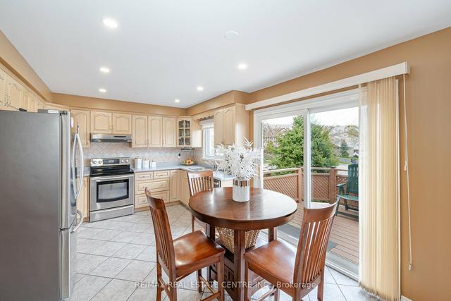 34 Jaffa Dr, House detached with 4 bedrooms, 3 bathrooms and 6 parking in Brampton ON | Image 6