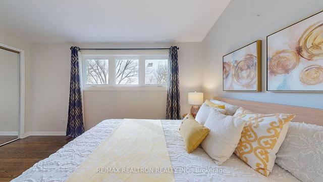 292 Essex Ave, House detached with 2 bedrooms, 2 bathrooms and 3 parking in Richmond Hill ON | Image 13