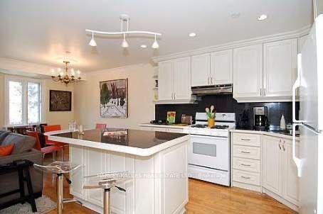 148 Borden St, House detached with 8 bedrooms, 10 bathrooms and 3 parking in Toronto ON | Image 19