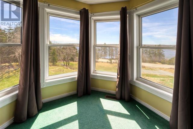 23159 Highway 7, House detached with 5 bedrooms, 2 bathrooms and null parking in Halifax NS | Image 23