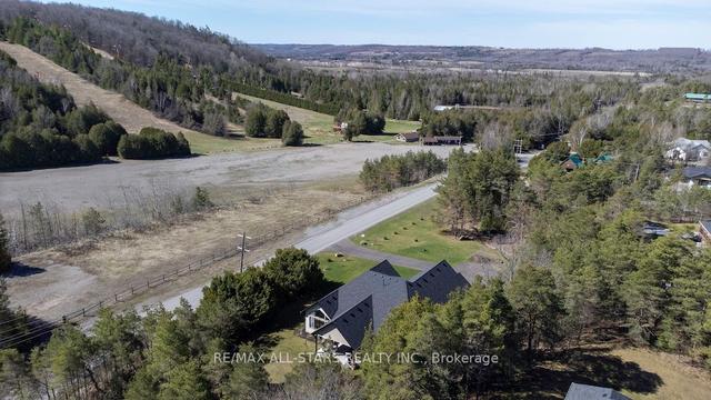 897 Bethany Hills Rd, House detached with 3 bedrooms, 3 bathrooms and 10 parking in Kawartha Lakes ON | Image 26