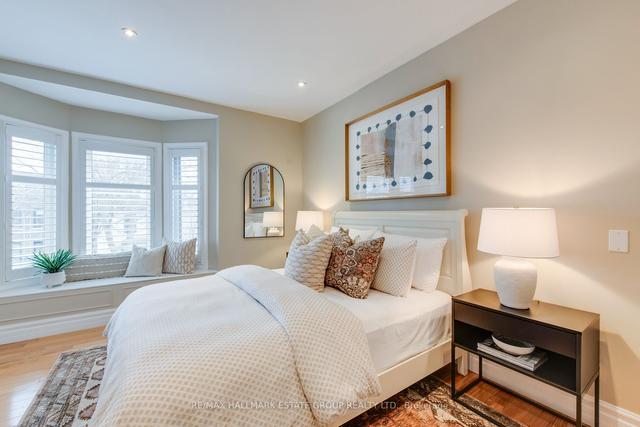 164 Booth Ave, House semidetached with 3 bedrooms, 4 bathrooms and 0 parking in Toronto ON | Image 13