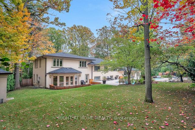 6 Hunthill Crt, House detached with 4 bedrooms, 7 bathrooms and 12 parking in Toronto ON | Image 26
