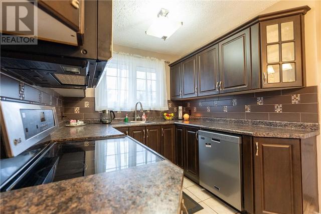 912 Madeleine Avenue, House detached with 4 bedrooms, 2 bathrooms and null parking in Greater Sudbury ON | Image 13