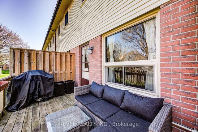 16 - 1093 Nellis St, Townhouse with 3 bedrooms, 2 bathrooms and 1 parking in Woodstock ON | Image 27