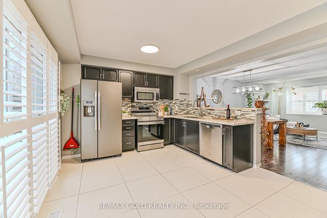 12 - 2300 Brays Lane, Townhouse with 3 bedrooms, 3 bathrooms and 2 parking in Oakville ON | Image 5